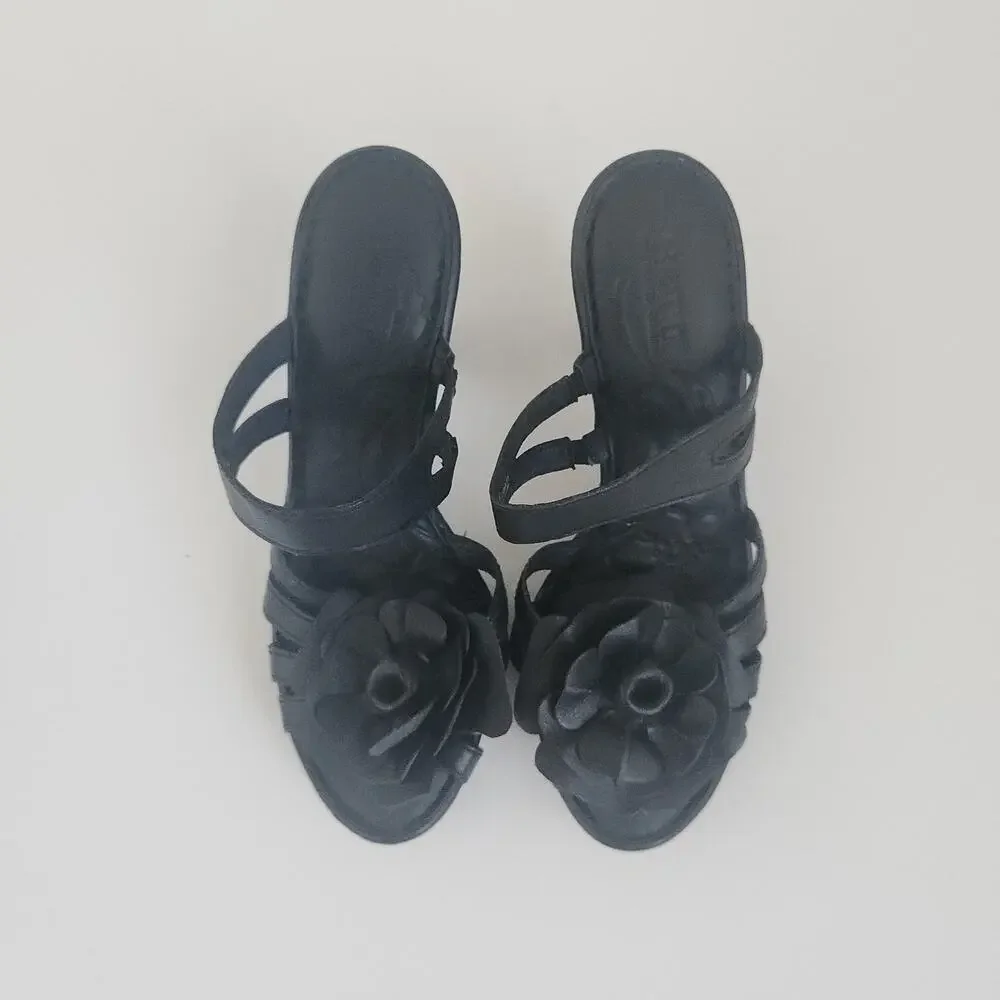 Born Flower Leather Sandals Black - Picture 9 of 10